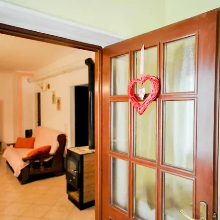 Nevija Apartment